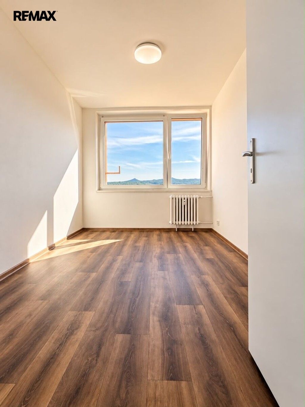Pronájem byt 2+kk - V Domkách 1383, Duchcov, 40 m² - 5