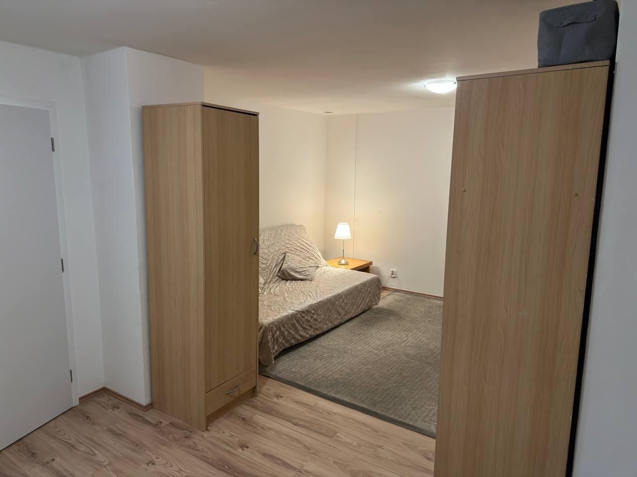 1+1, Družstevní, Praha, 38 m²