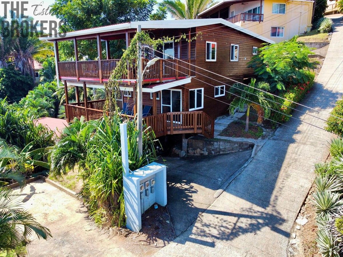 Prodej rodinný dům - 987 66, Zahraničí