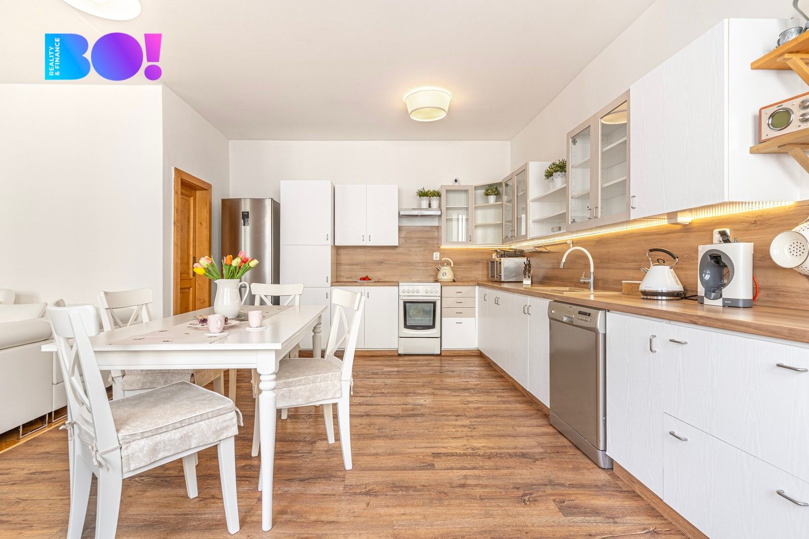 Prodej byt 3+kk - náměstí Smiřických, Kostelec nad Černými lesy, 85 m²