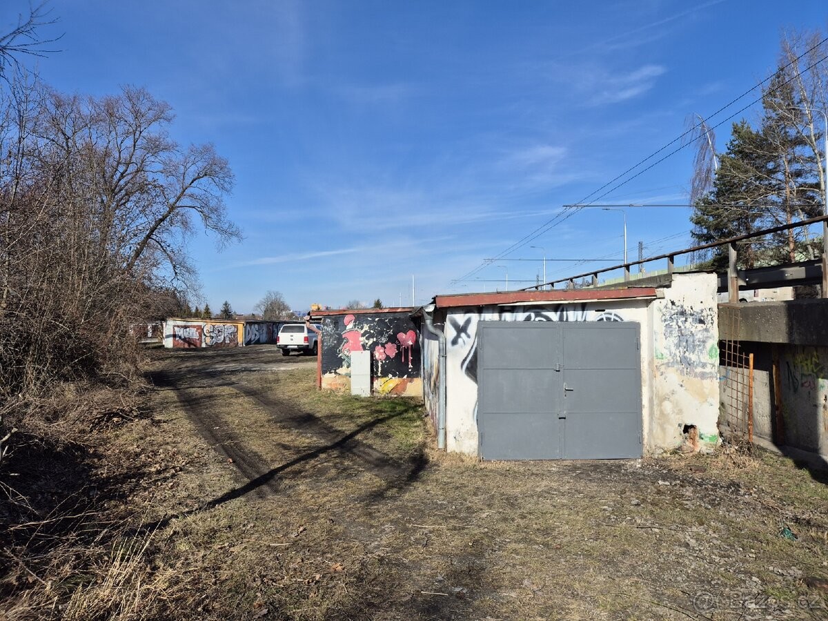 Garáž · České Budějovice, 370 01 - 4