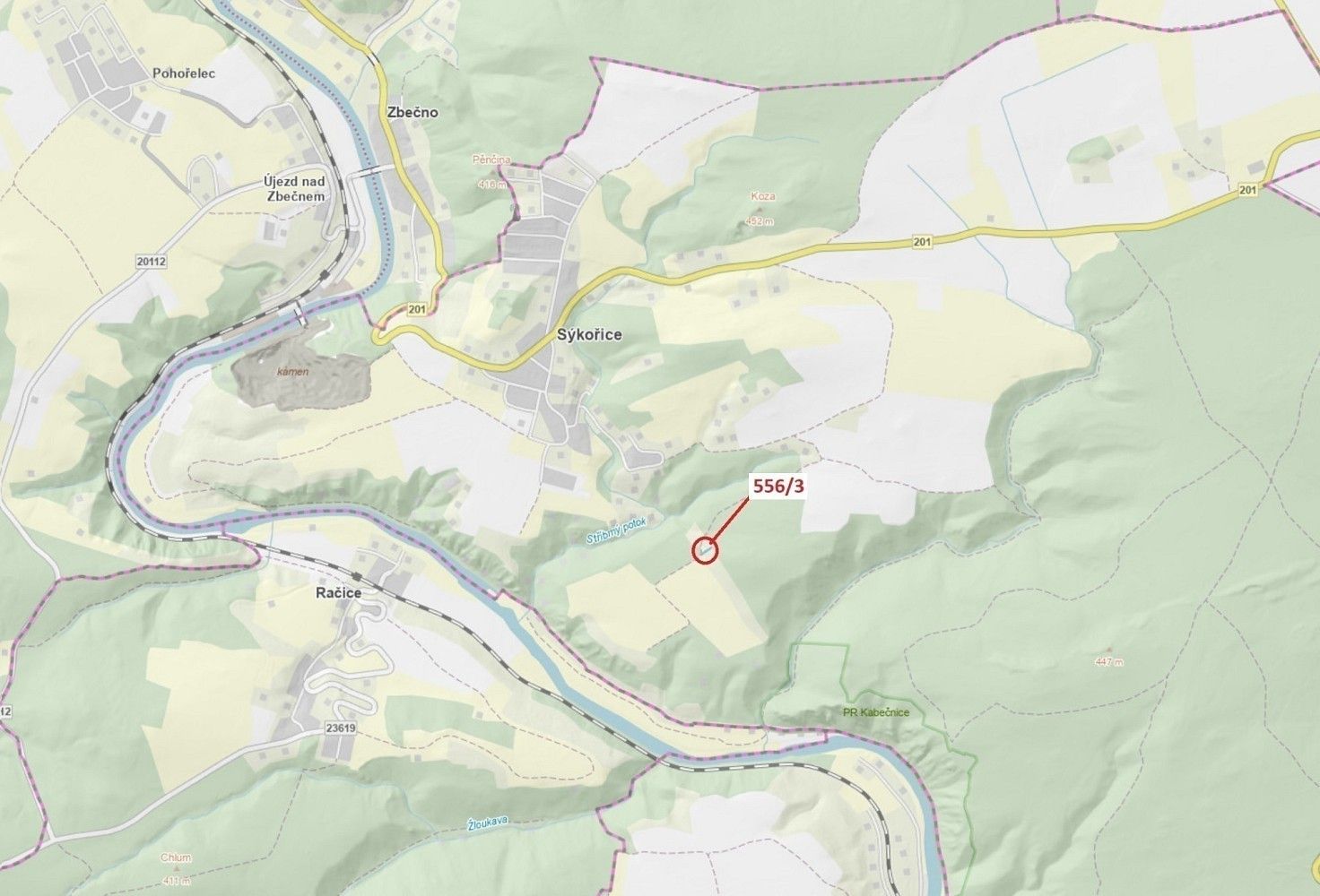 Les, 326 m²