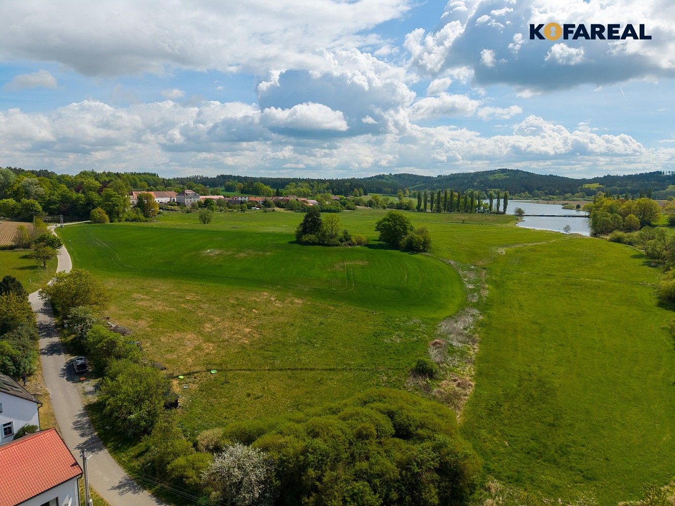 Prodej pozemek pro bydlení - Lažany, okres Strakonice - 5