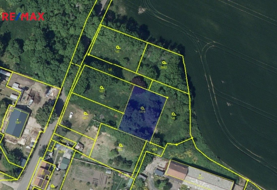 Prodej pozemek pro bydlení - Lišnice, 785 m²