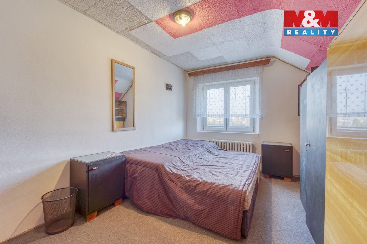 Pronájem byt 2+1 - Kralupská, Praha, 40 m²