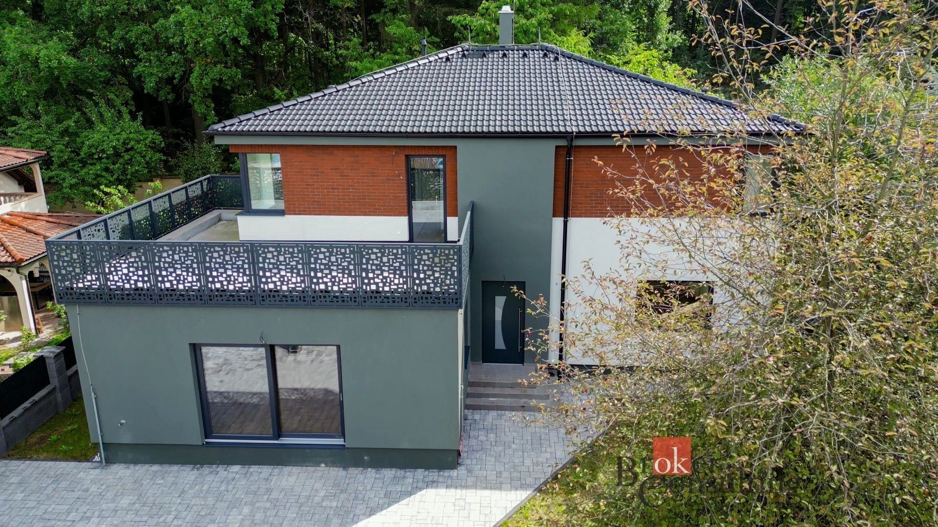 Vily, Borůvková, Plzeň, 316 m² - 2