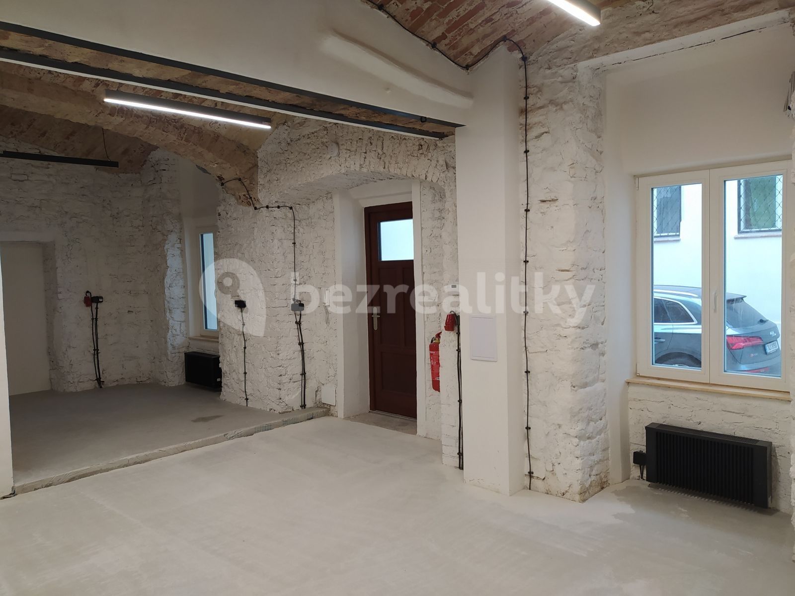 Obchodní prostory, Sokolovská, Praha - Karlín, 45 m² - 1