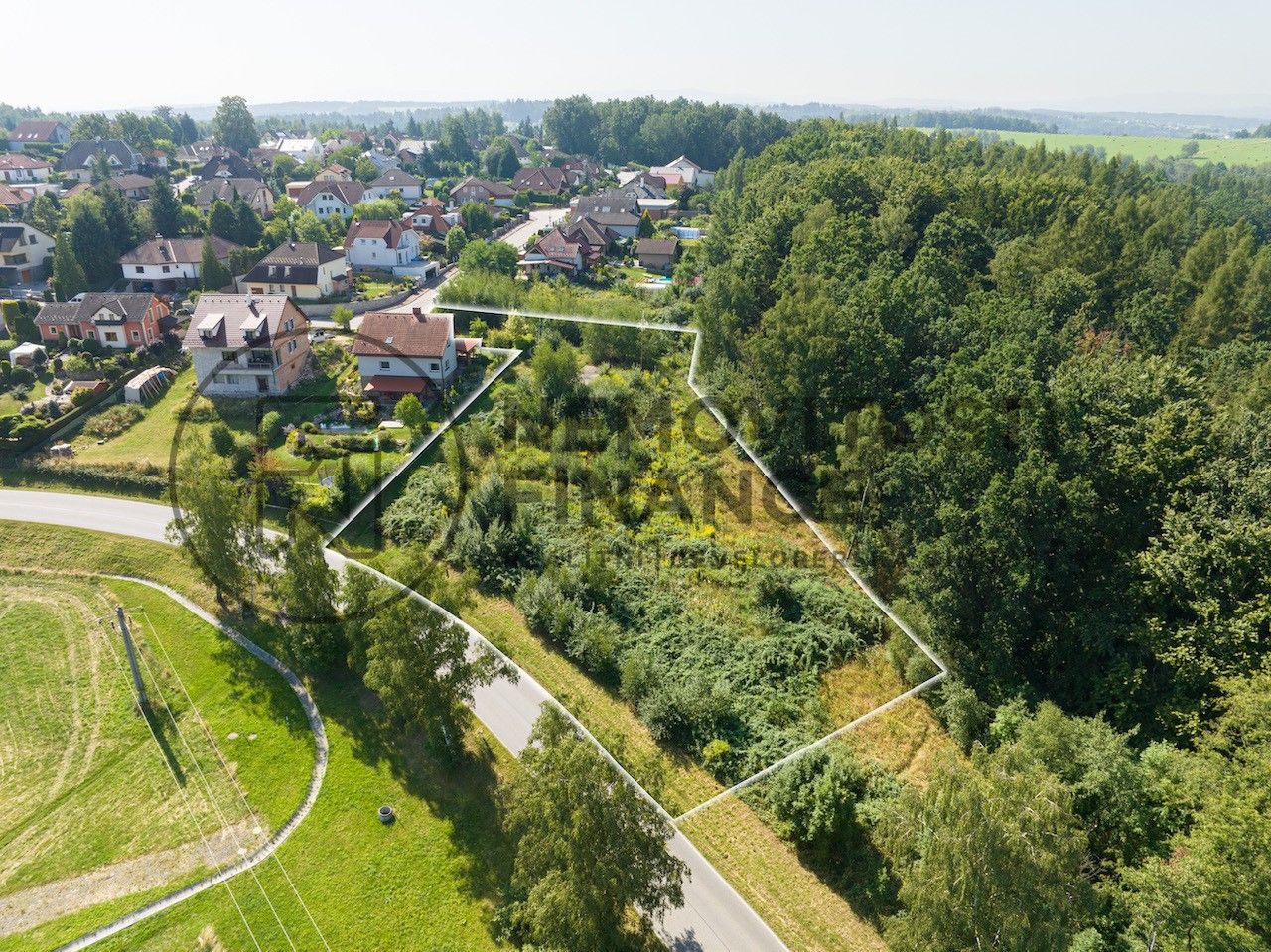 Pozemky pro bydlení, Hlincová Hora, 1 847 m² - 1