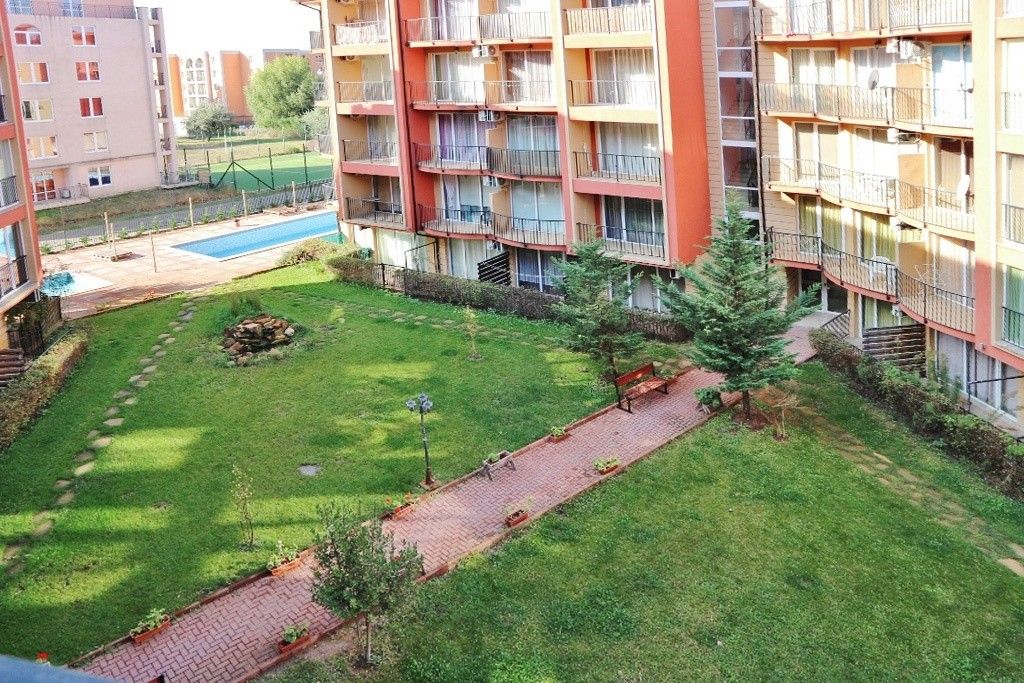 Prodej byt - 987 66, Zahraničí