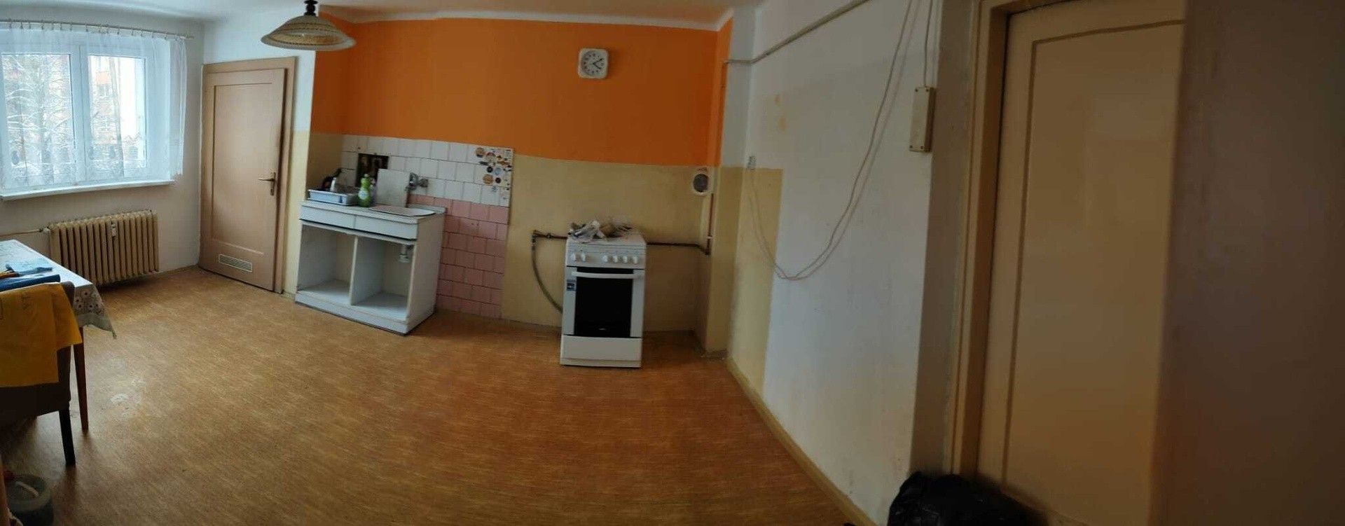 Prodej byt 3+1 - Seifertova, Ostrov, 60 m²