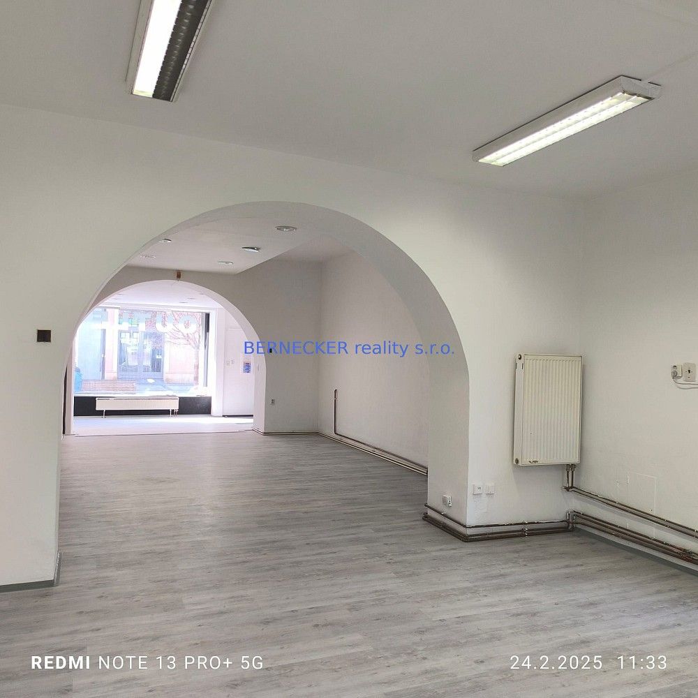 Obchodní prostory · 85 m² · Švehlova, Hradec Králové - 3