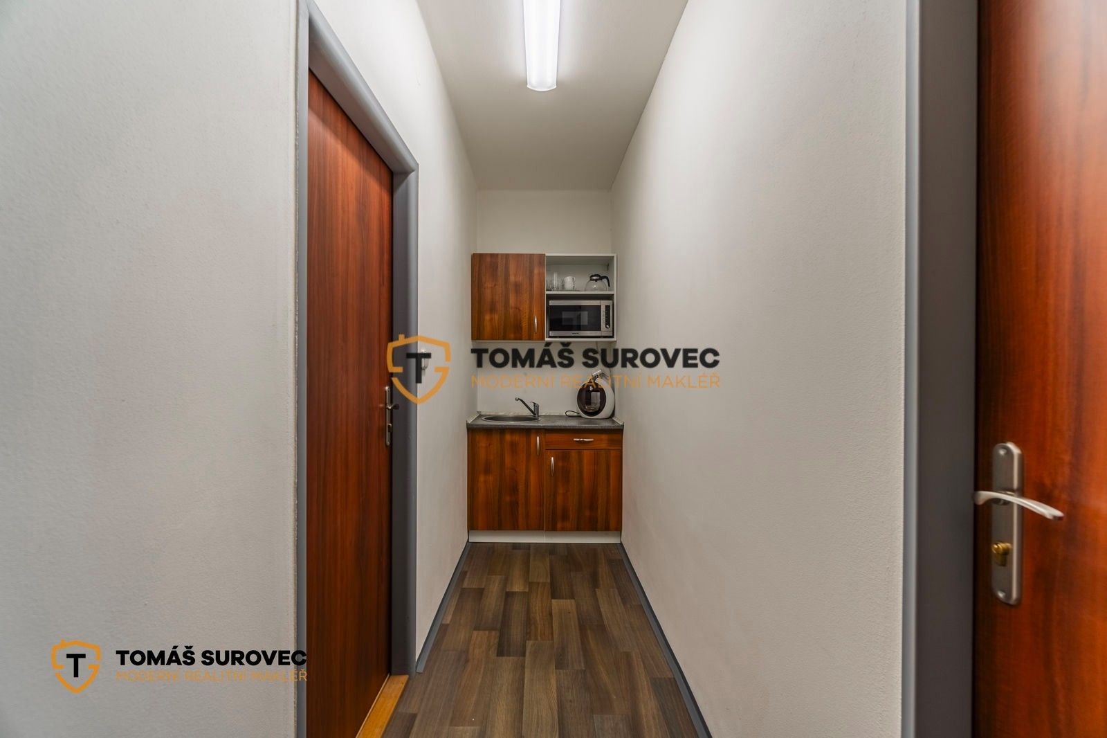 Pronájem kancelář - Cyrilometodějská, Valašské Klobouky, 30 m² - 5