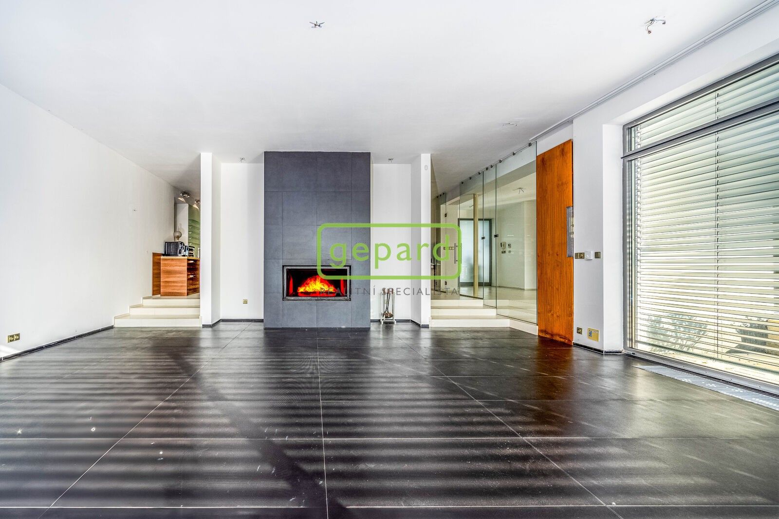 Prodej rodinný dům - Kounice, 636 m²