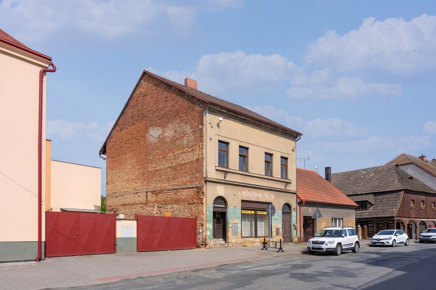 Dům · 200 m² · Husova, Rožďalovice, okres Nymburk - 1