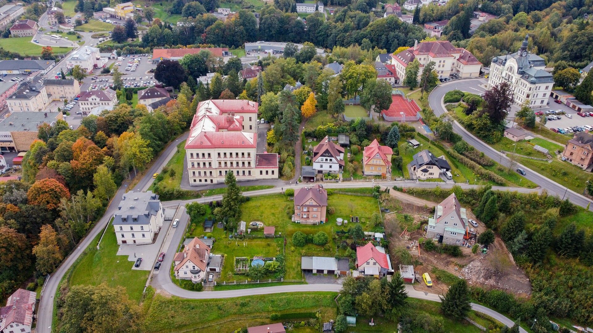 Prodej rodinný dům - Komenského, Tanvald, 600 m²
