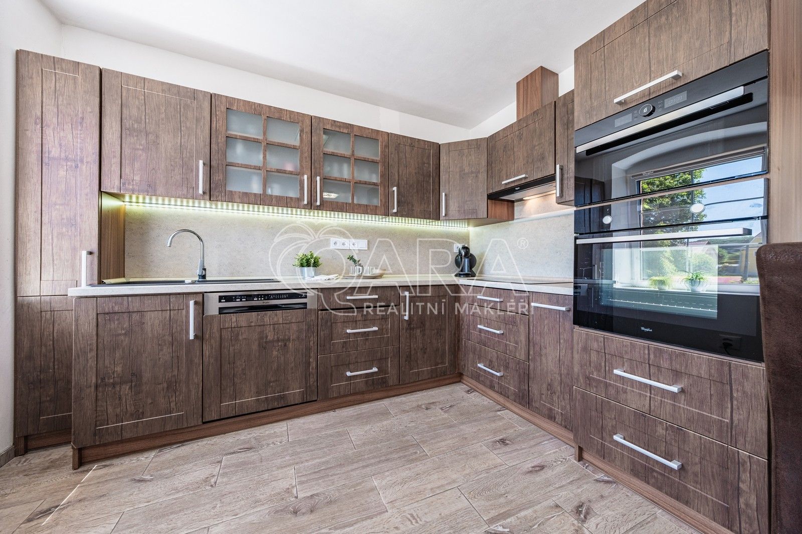 Prodej rodinný dům - Žichov, Měrunice, 186 m²