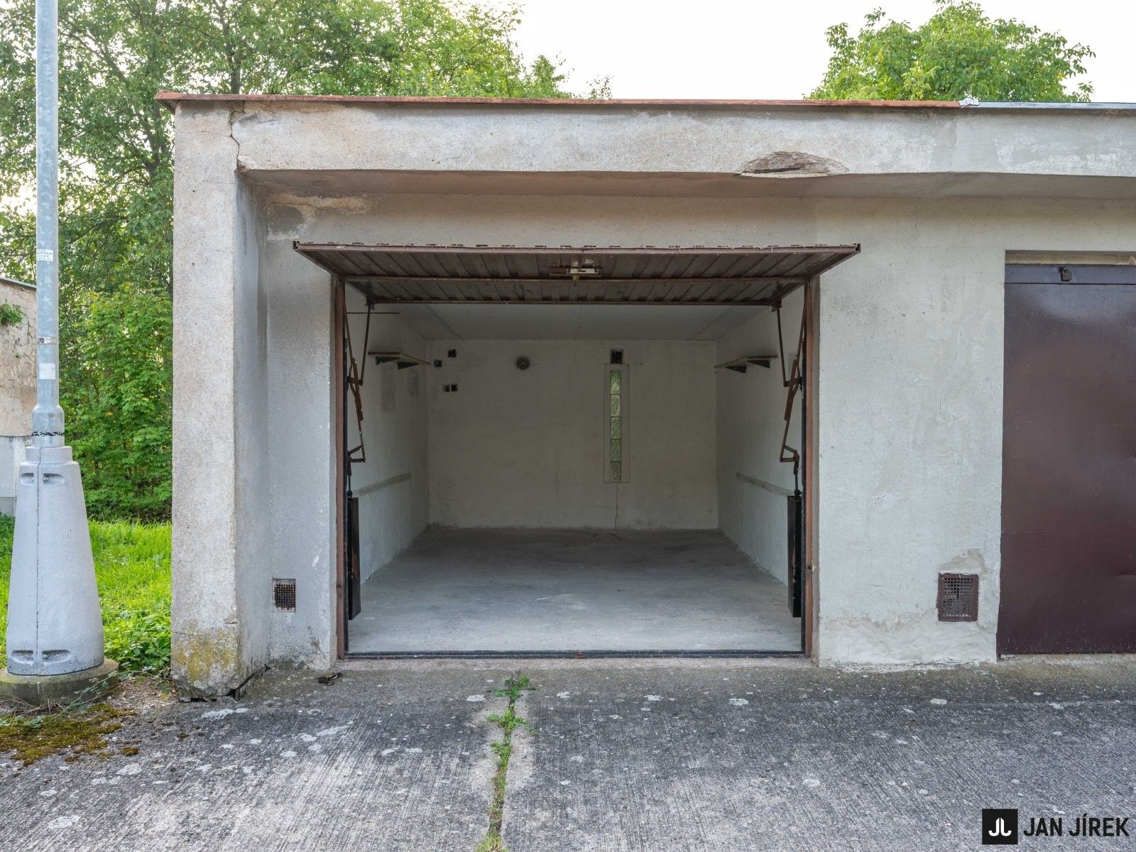 Garáž, 18 m²