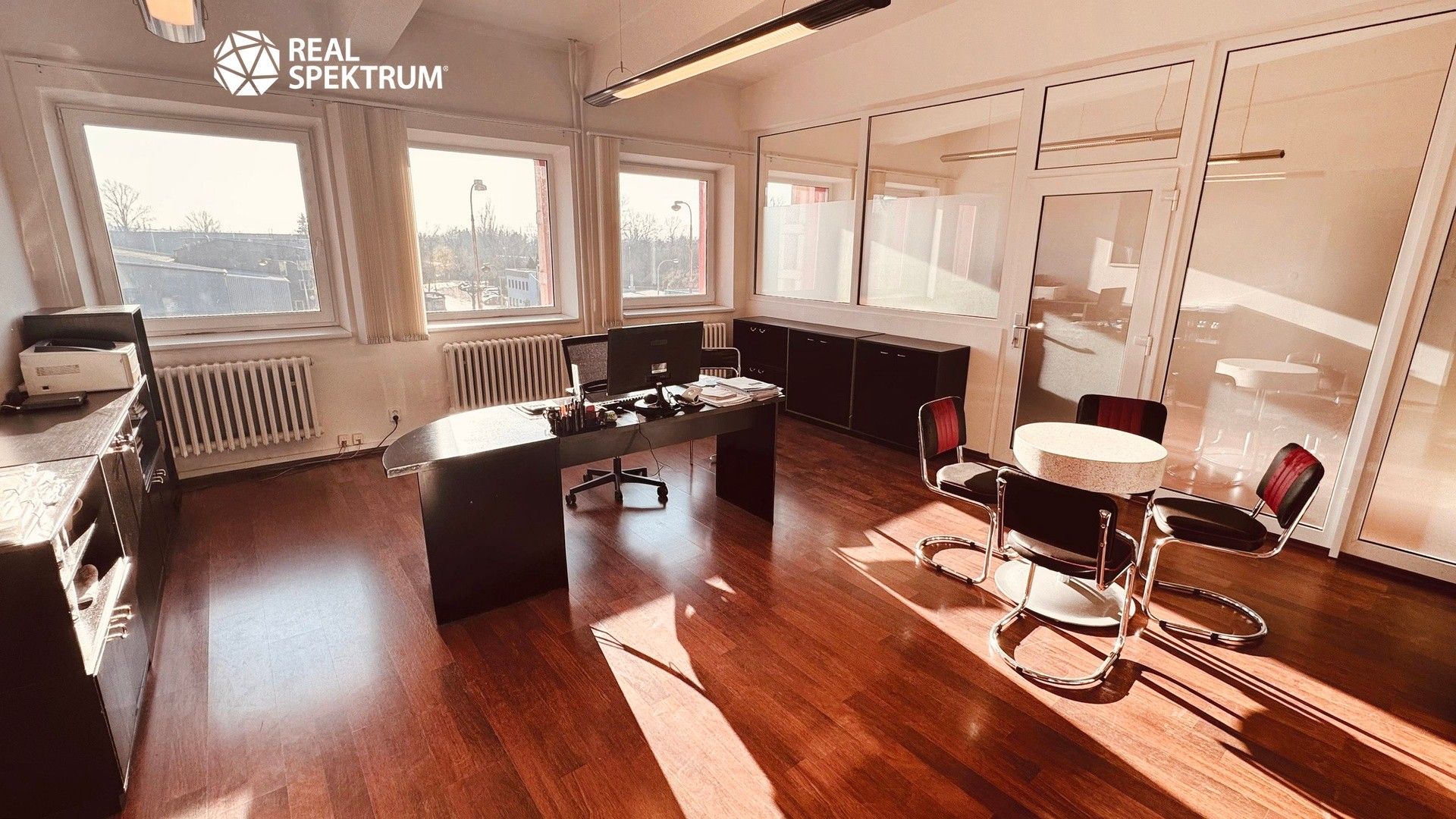 Pronájem kancelář - Slaměníkova, Brno, 453 m²