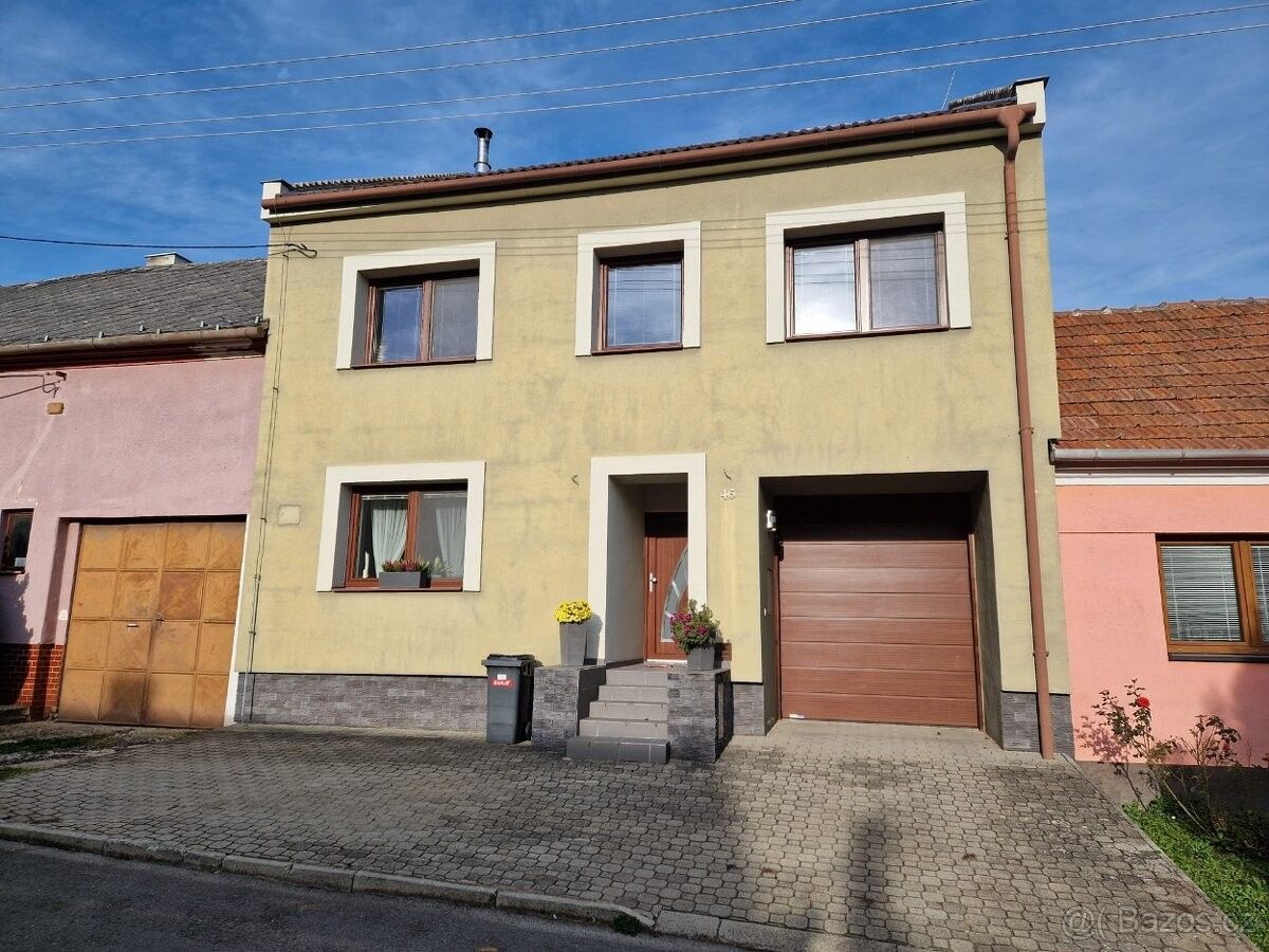 Rodinné domy, Uherský Brod, 687 34