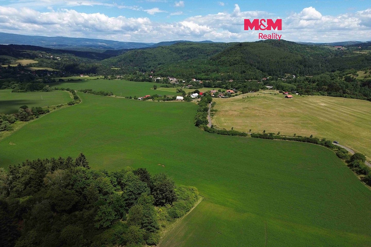 Zemědělský pozemek, 86 204 m²