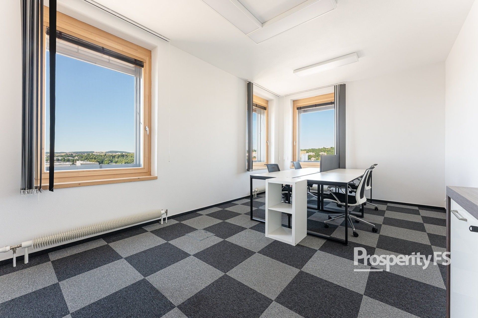 Pronájem kancelář - Pražákova, Brno, 13 m²