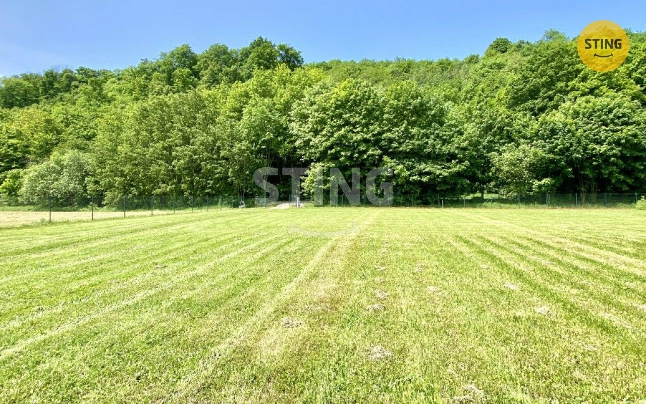 Prodej zahrada - Pod Hanuší, Hradec nad Moravicí, 800 m²
