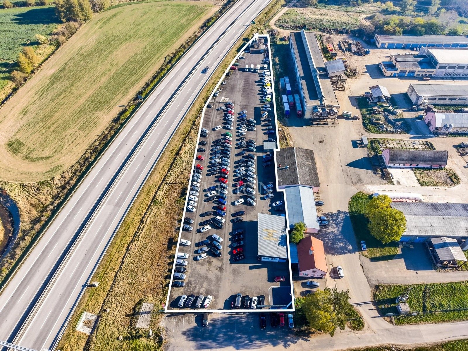 Komerční nemovitost · 7 927 m² · Veselí nad Lužnicí - 3