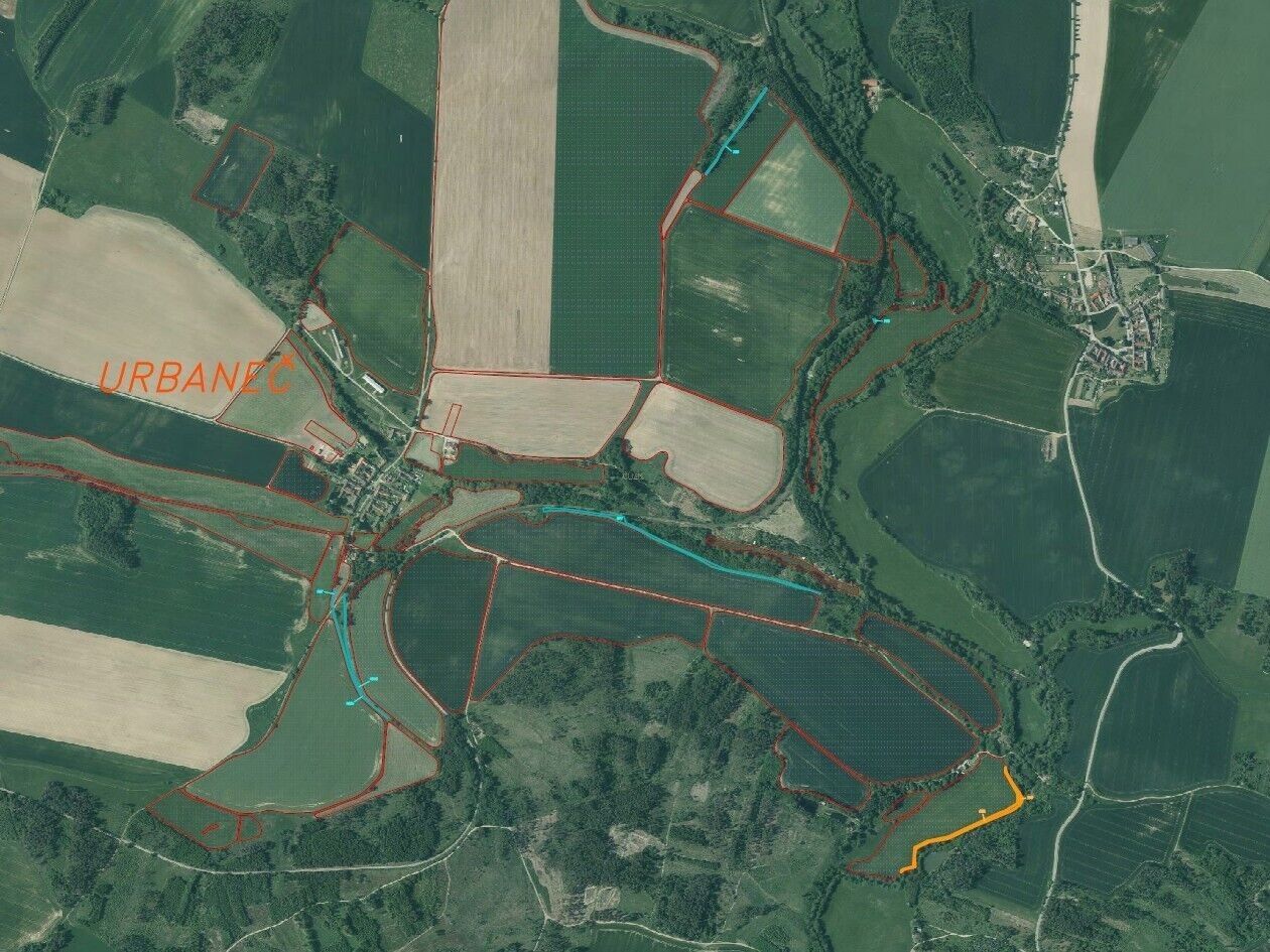 Ostatní, Urbaneč, Peč, 7 m²