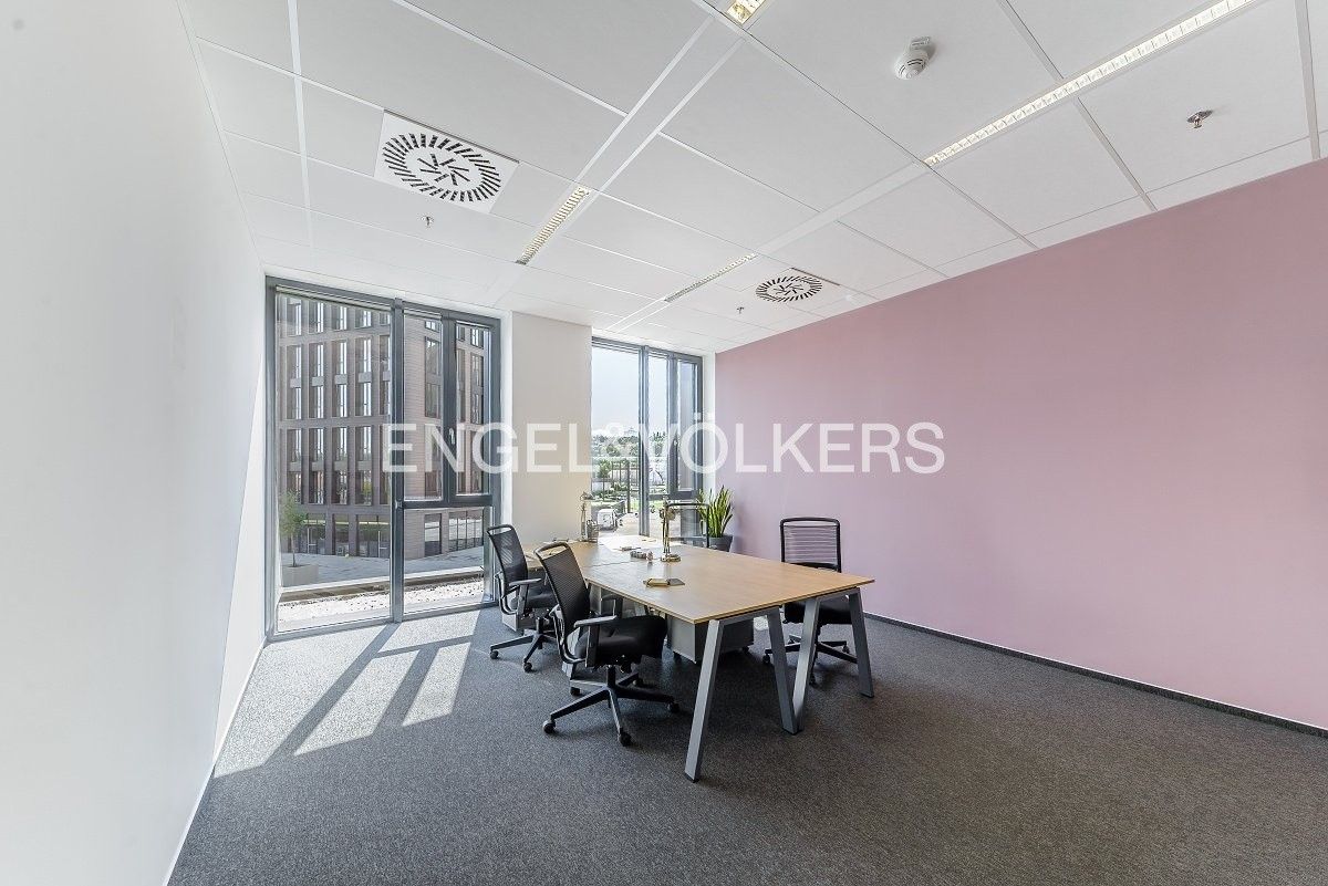 Pronájem kancelář - Sokolovská 695, Praha Karlín, 565 m² - 5