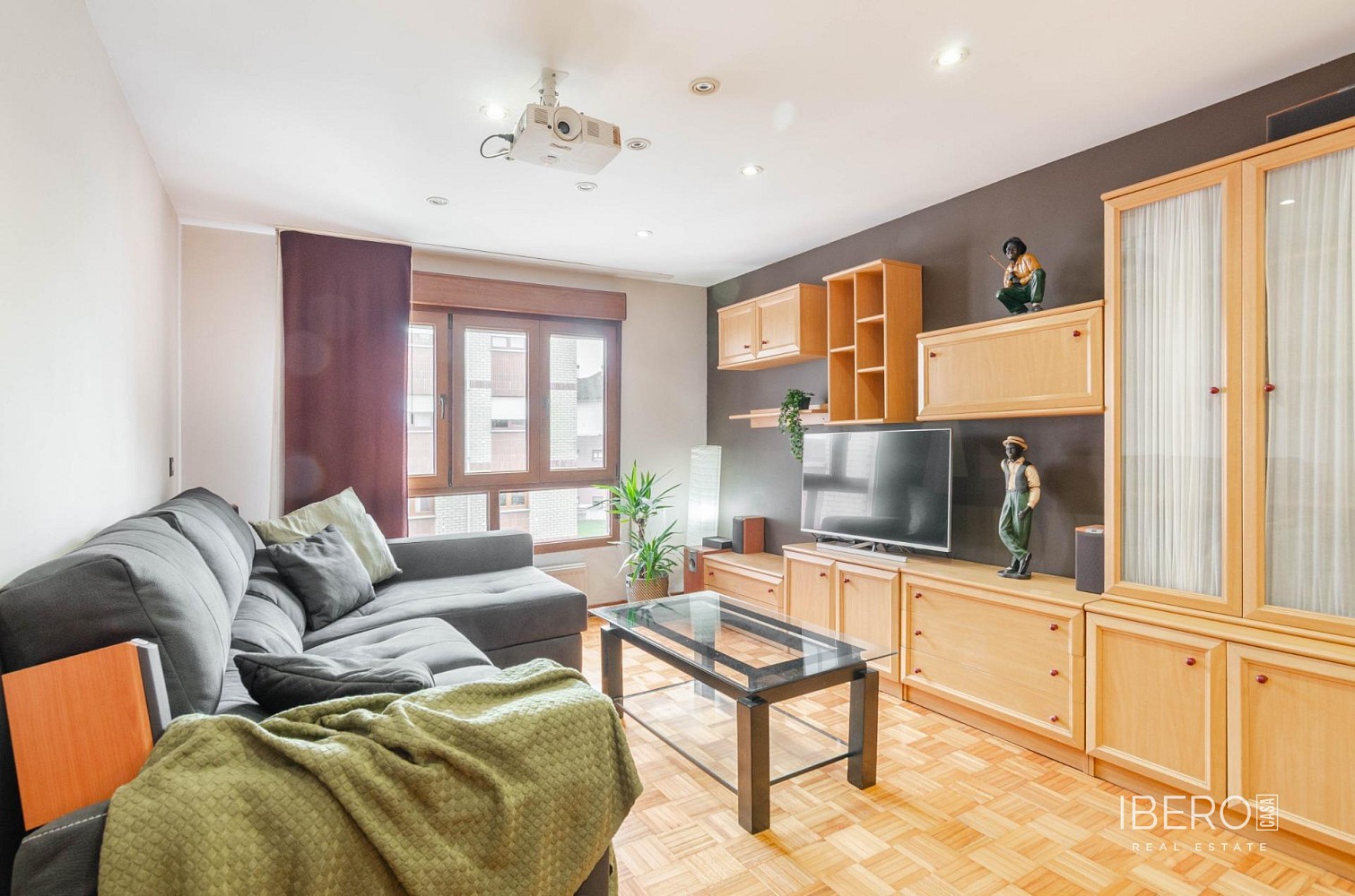 4+kk, Oviedo, Španělsko, 85 m² - 2