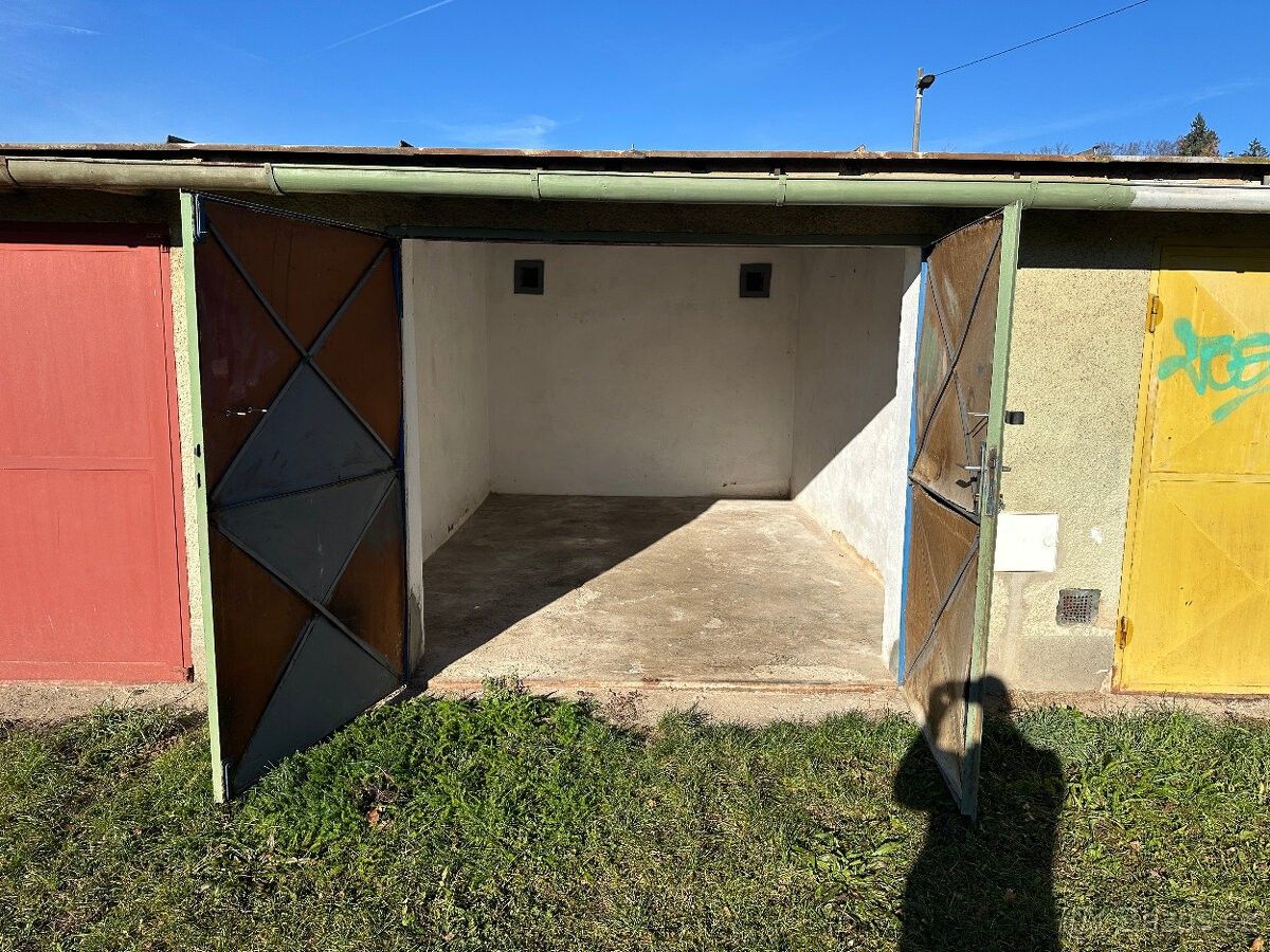 Pronájem garáž - Klatovy, 339 01