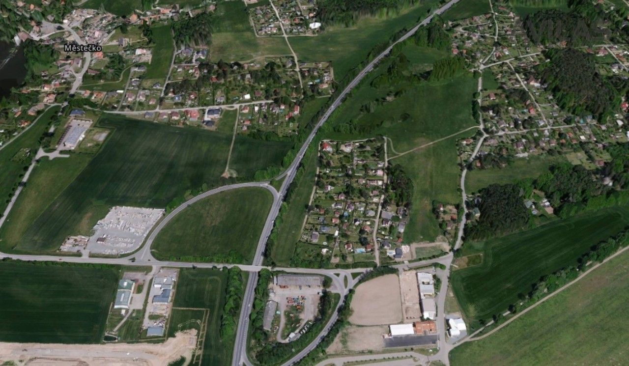 Louky, V Lukách, Nespeky, 7 945 m² - 2