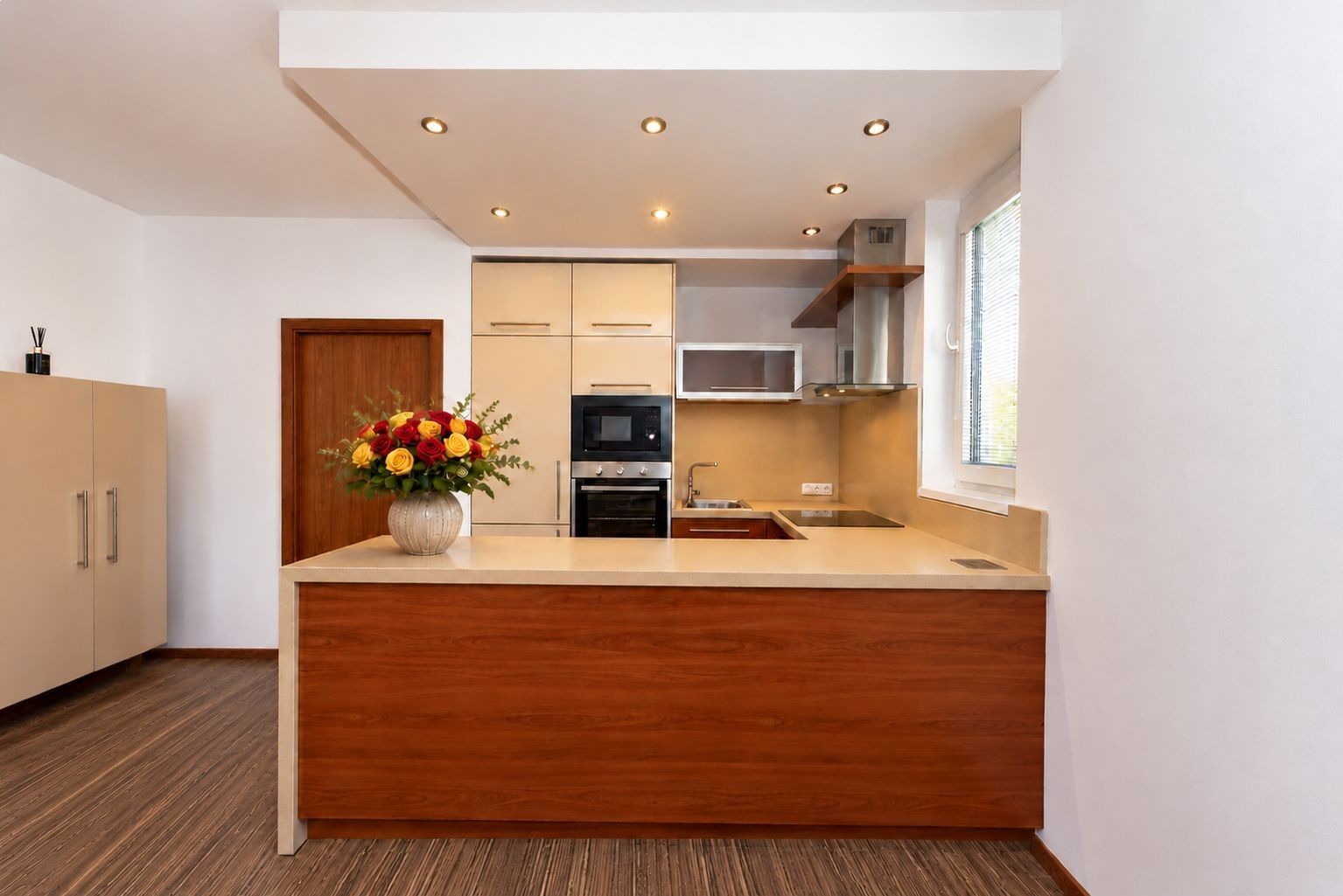 2+kk, Makedonská, Praha, 56 m² - 1