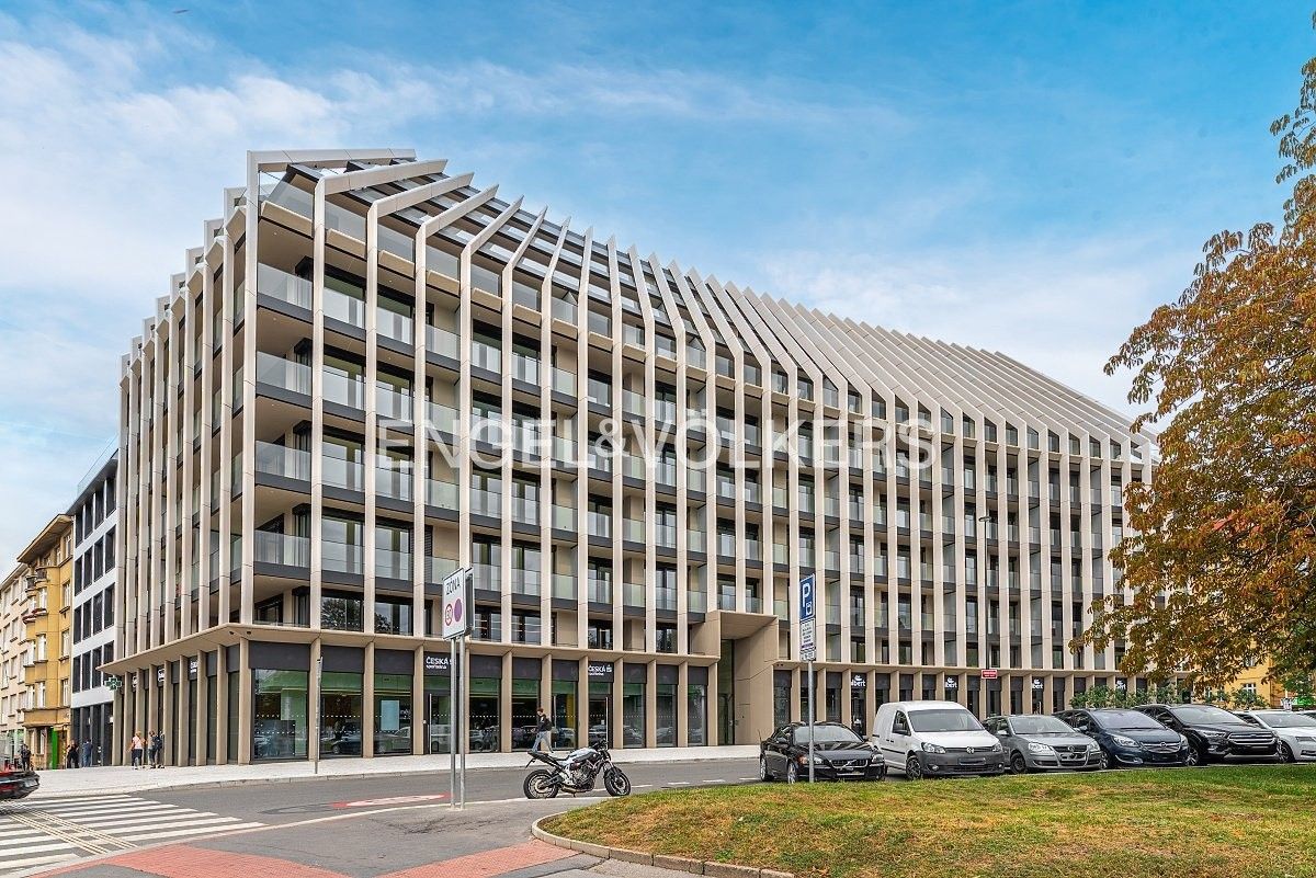 Prodej byt 2+kk - Vítězné náměstí, Praha, 56 m²