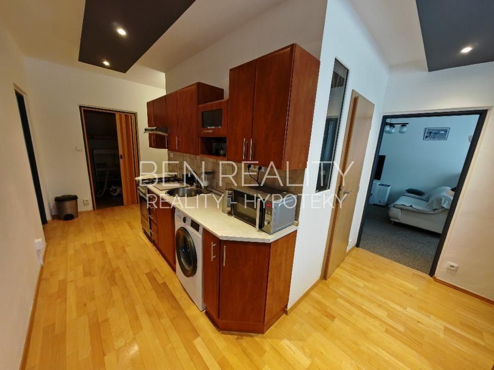 Byty, Otrokovice, 765 02