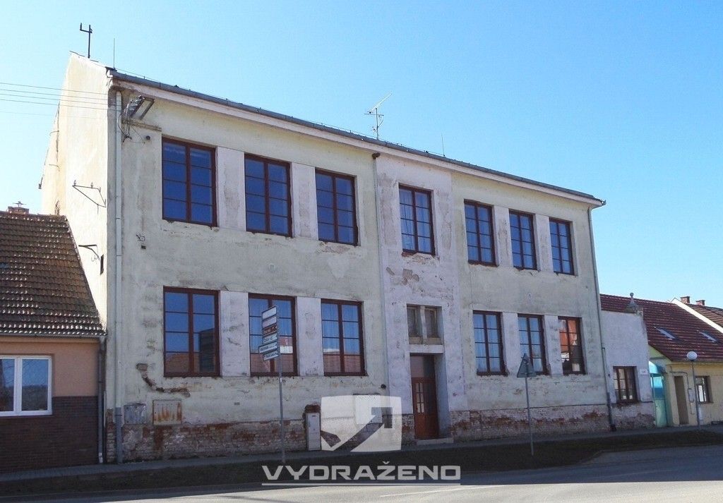 Prodej rodinný dům - Dolní Kounice, 664 64