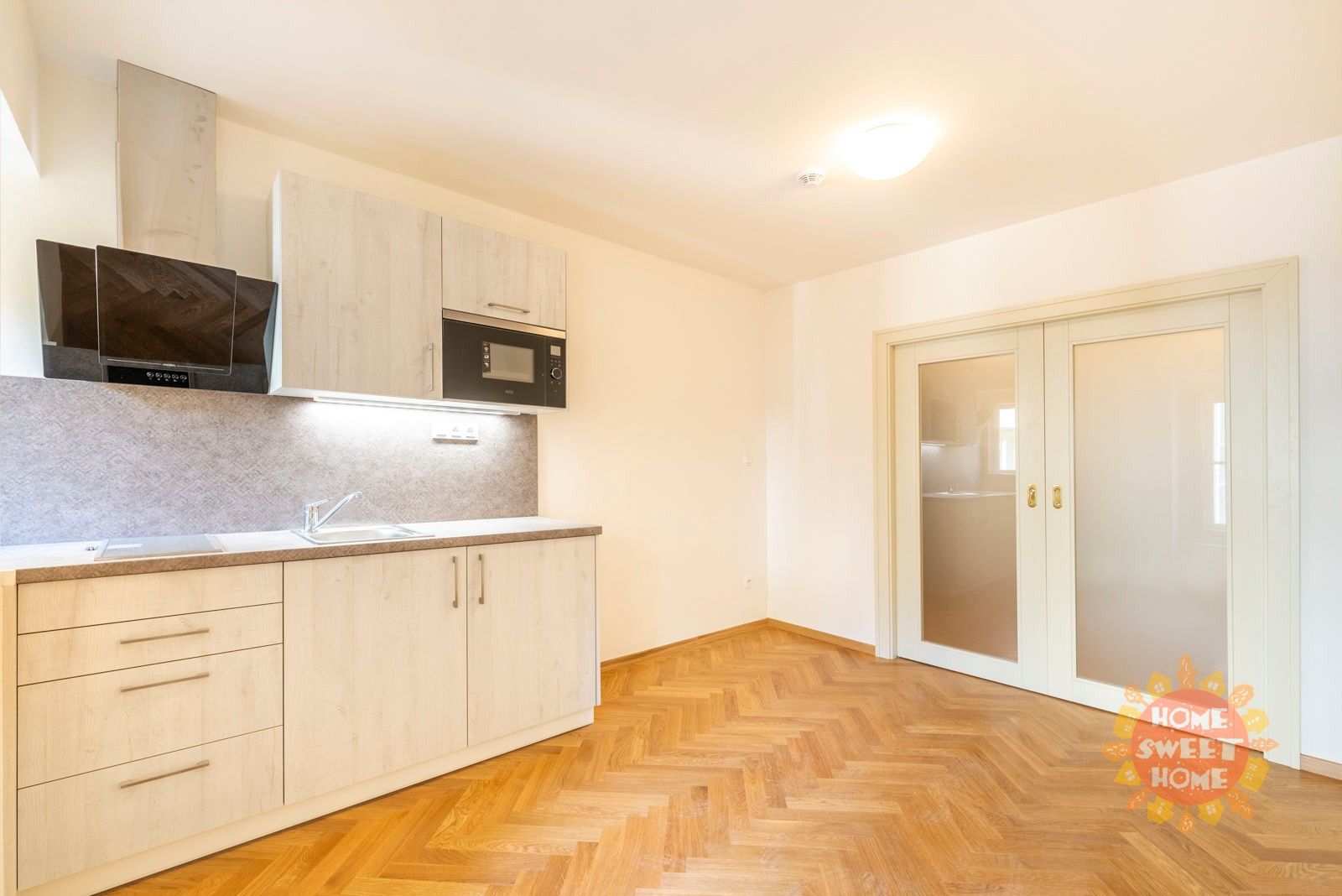 2+kk, Kozí 915, Praha Staré Město, 37 m² - 2