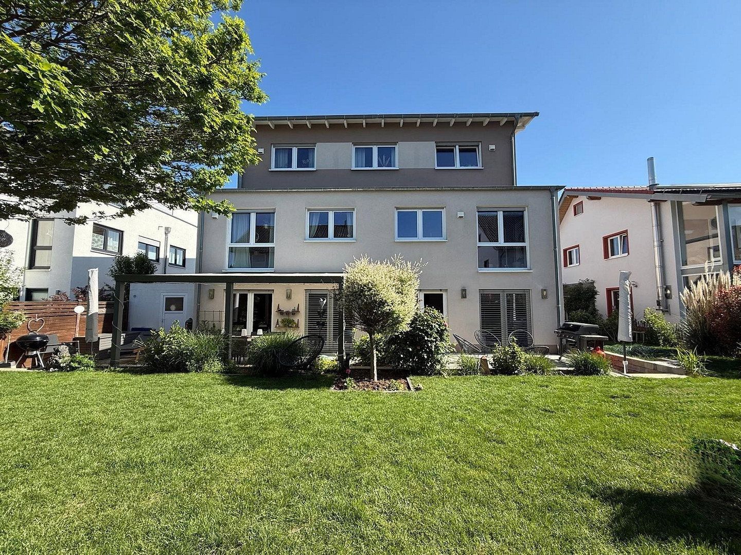 Rodinné domy, , Hessen, 120 m² - 1