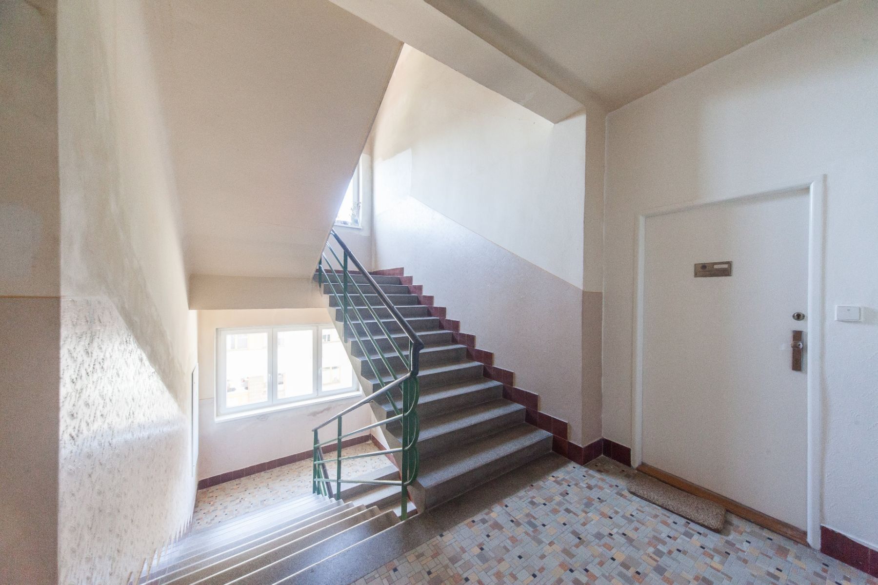 Pronájem byt 2+1 - Šestidomí, Praha - Bubeneč, 45 m² - 5
