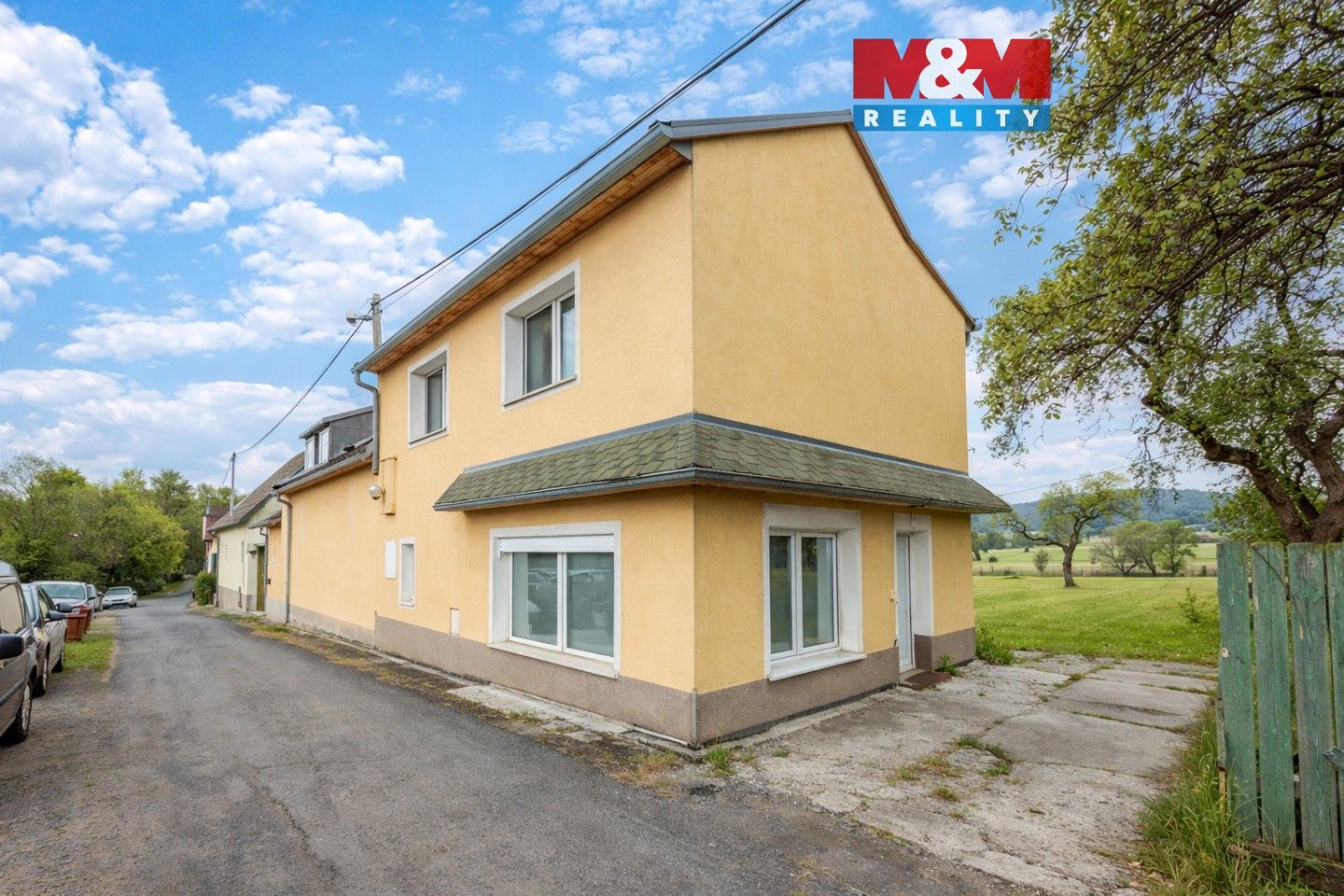 Rodinné domy, Na Stezce, Karlovy Vary, 182 m²