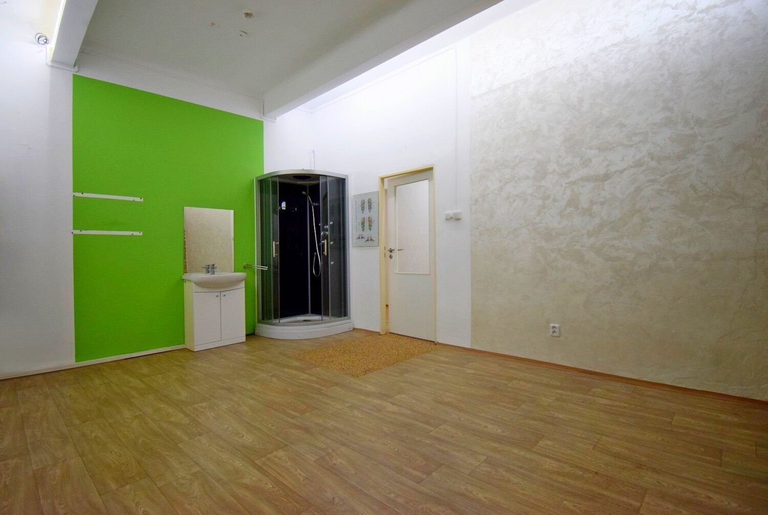 Obchodní prostory, náměstí Jiřího z Lobkovic, Praha, 43 m²