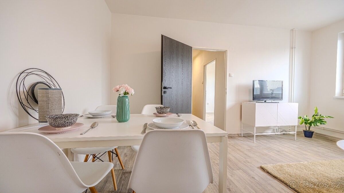 Byty, Hodonín, 695 01