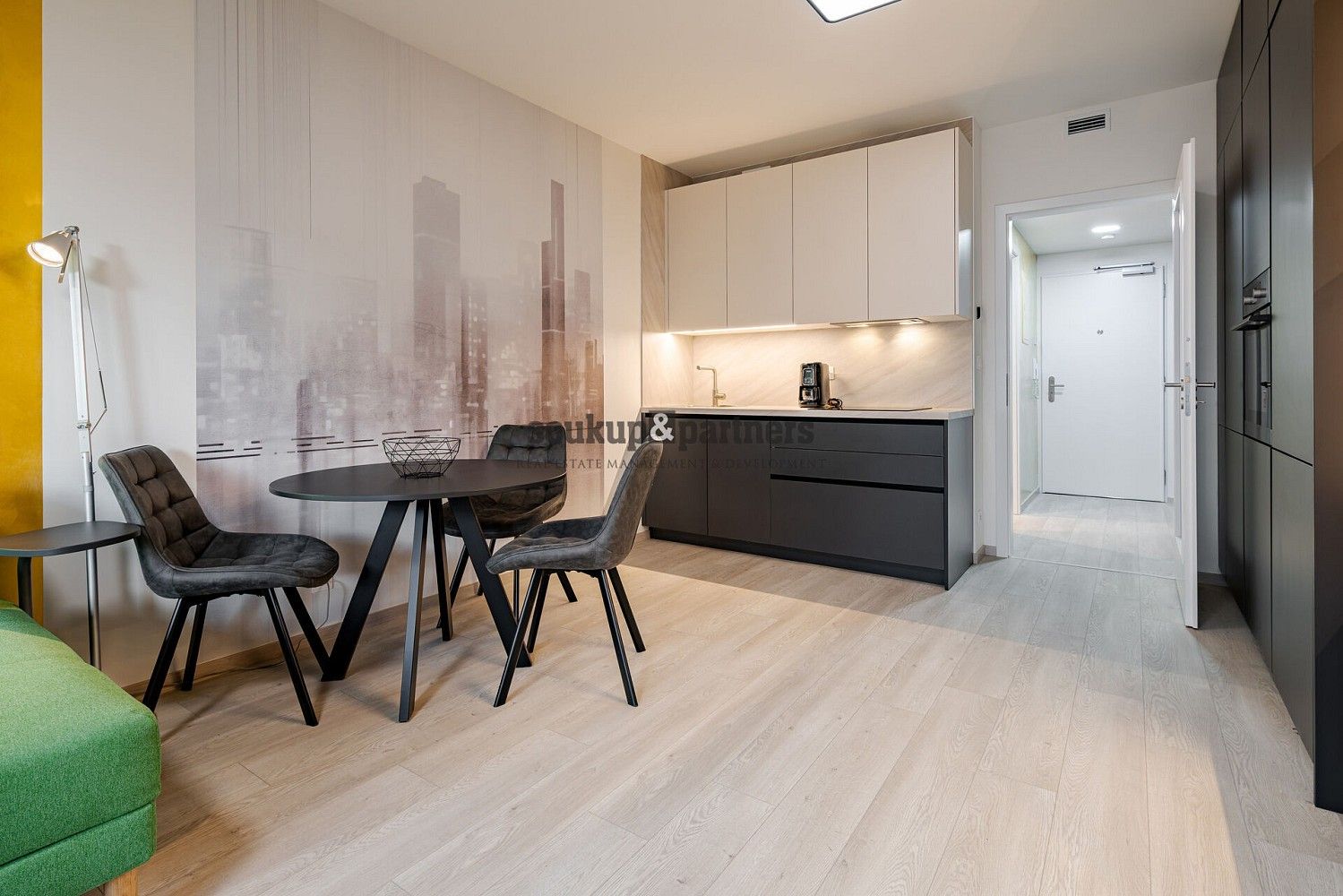 Byt 1+kk · 37 m² · Praha - Hloubětín, Hlavní město Praha - 4