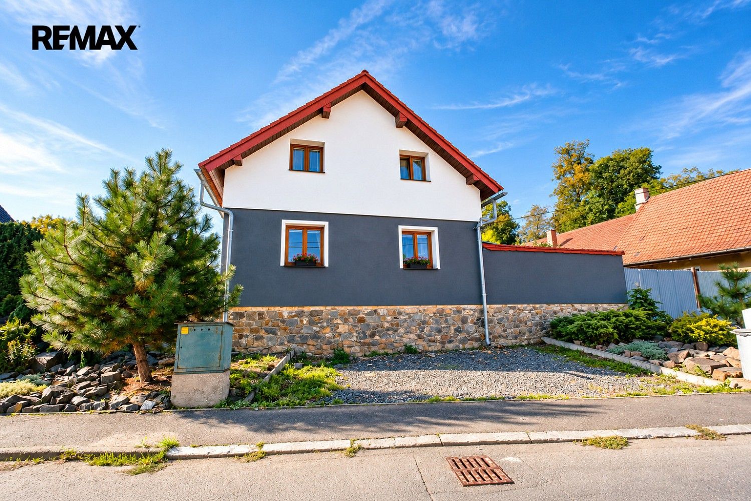 Rodinné domy, Pustějov, okres Nový Jičín, 253 m² - 1