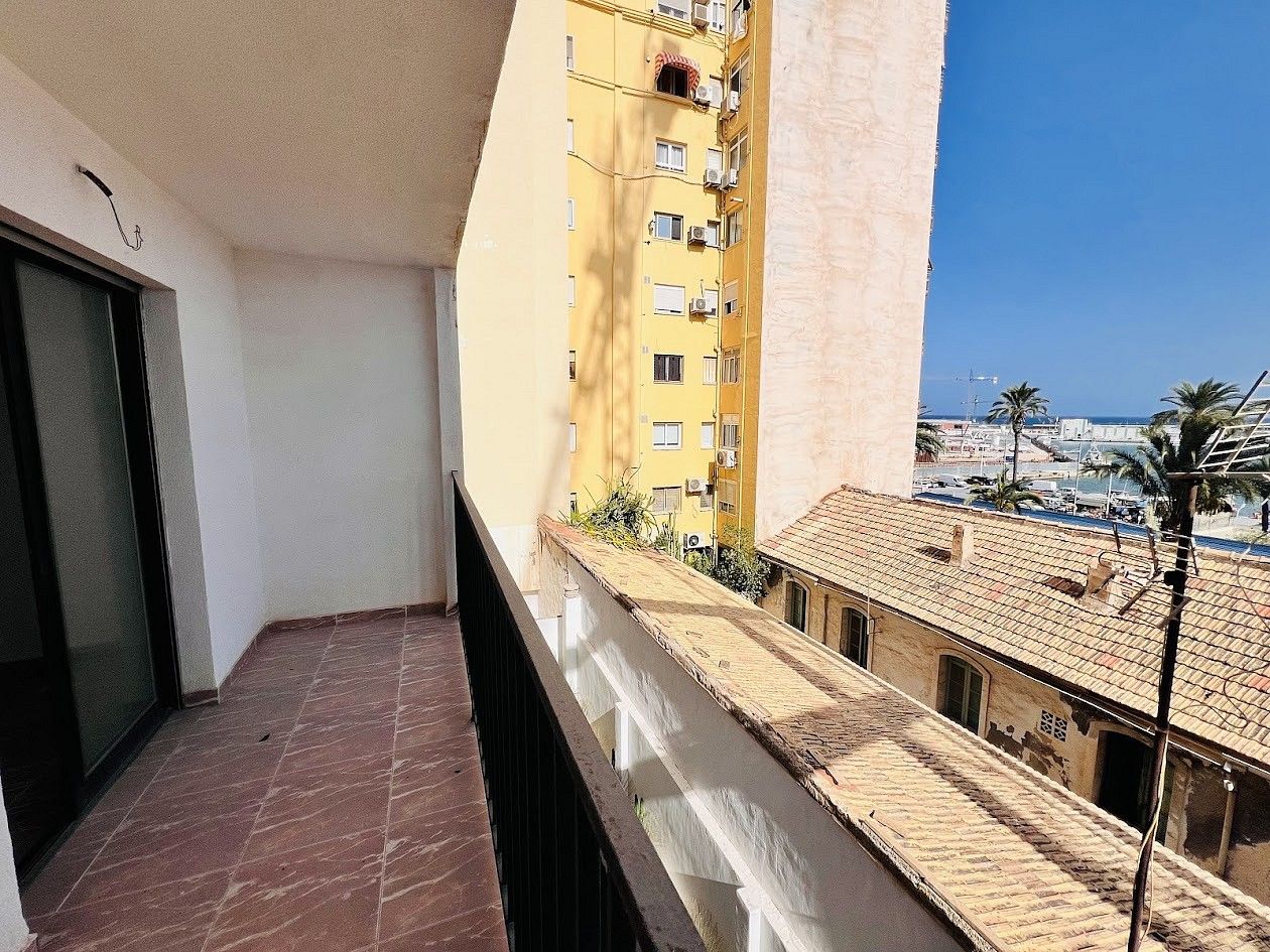 Byt 4+1 · 140 m² · Calle Canonigo Torres, Torrevieja, Costa Blanca, Španělsko - 3