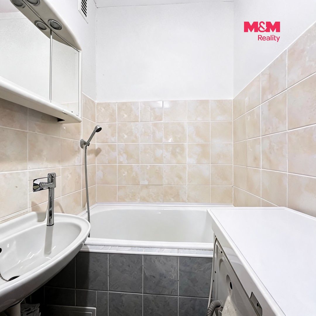 Byt 2+1 · 55 m² · Sídliště, Rotava - 4
