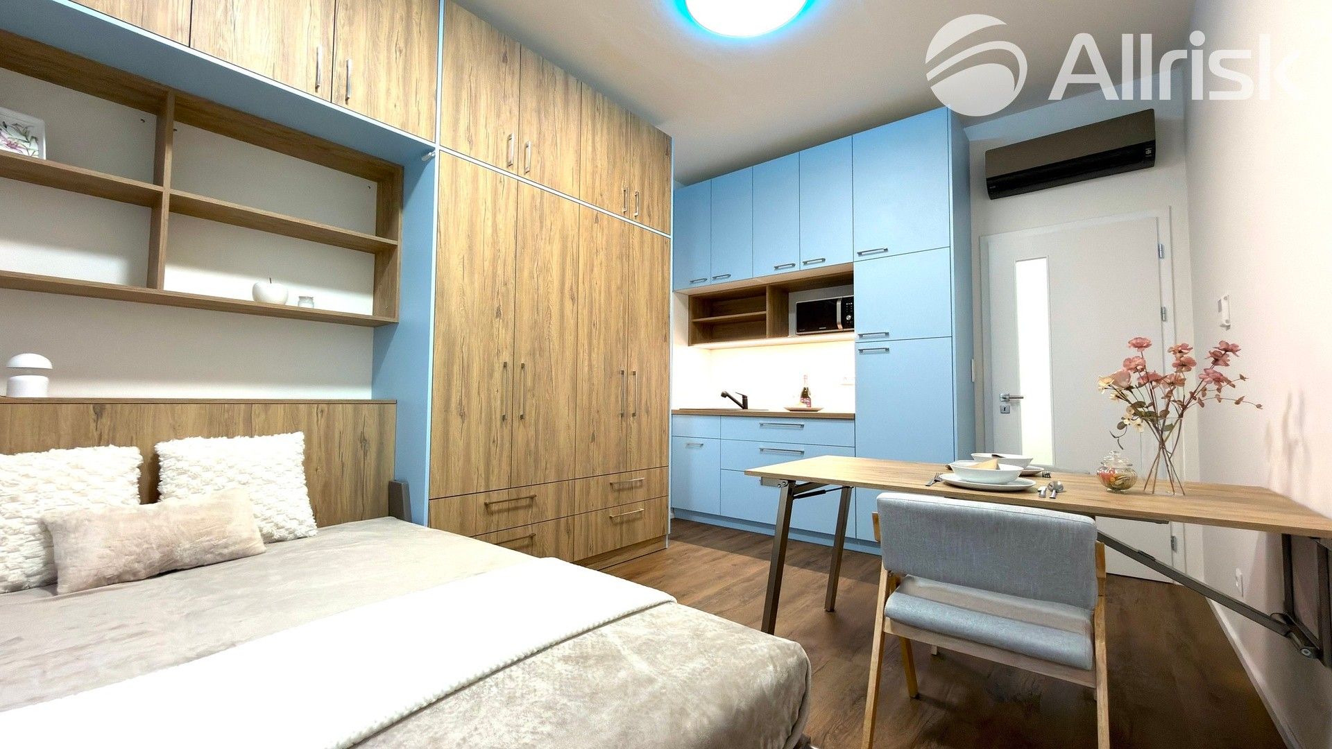 1+kk, Komárovská, Brno, 29 m²