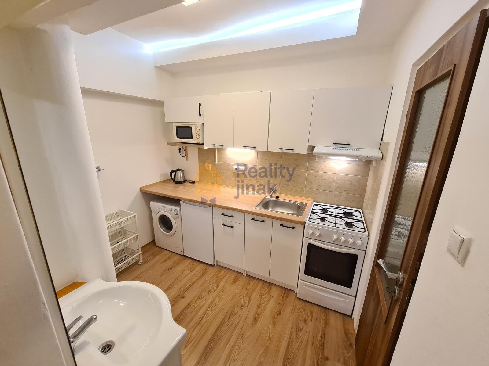 Pronájem byt 1+1 - Vodní, Brno, 24 m²