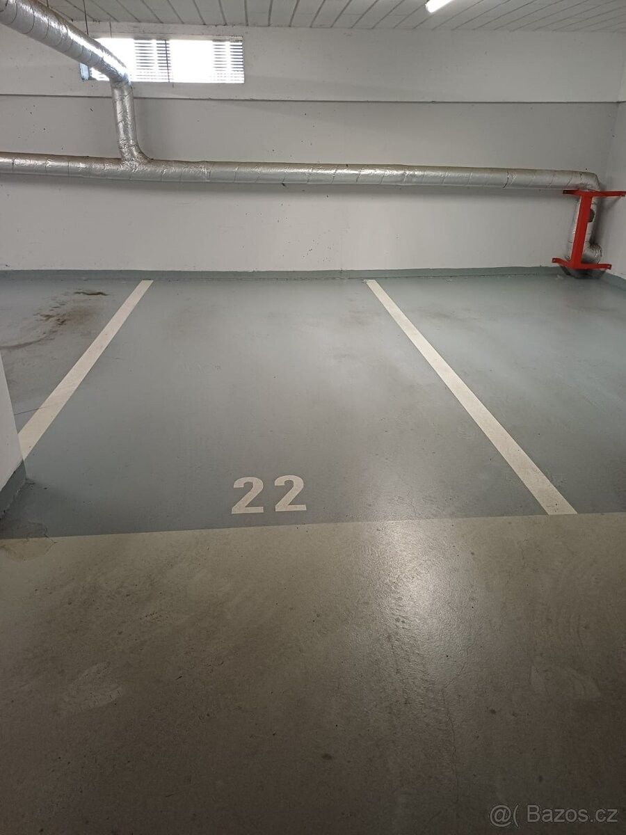 Pronájem garáž - Praha, 100 00