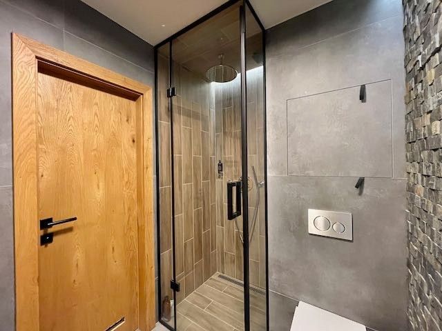 Prodej byt - 987 65, Slovensko